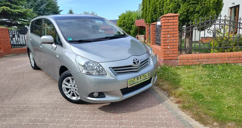 toyota verso Toyota Verso cena 38999 przebieg: 148000, rok produkcji 2011 z Bydgoszcz